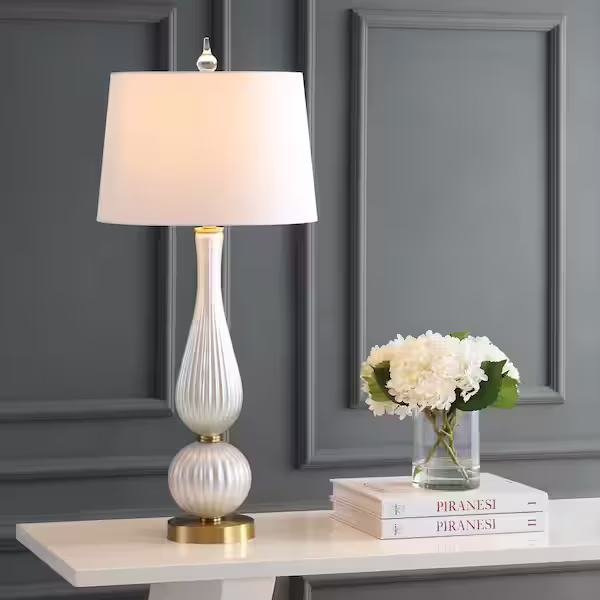 7 Glamorous Designer White Lamps on a Budget